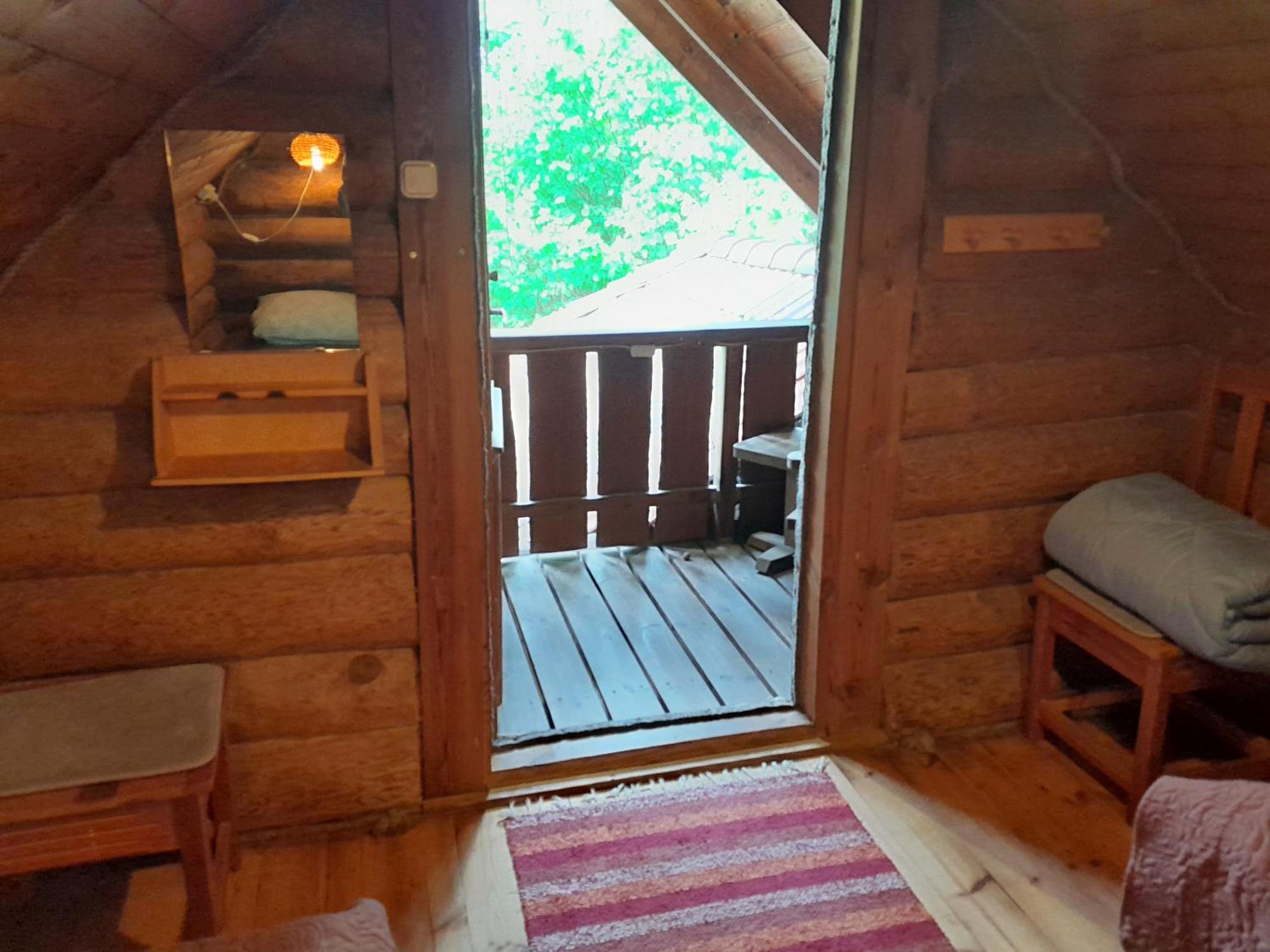 Kaebi Holiday Homes Ainja Phòng bức ảnh
